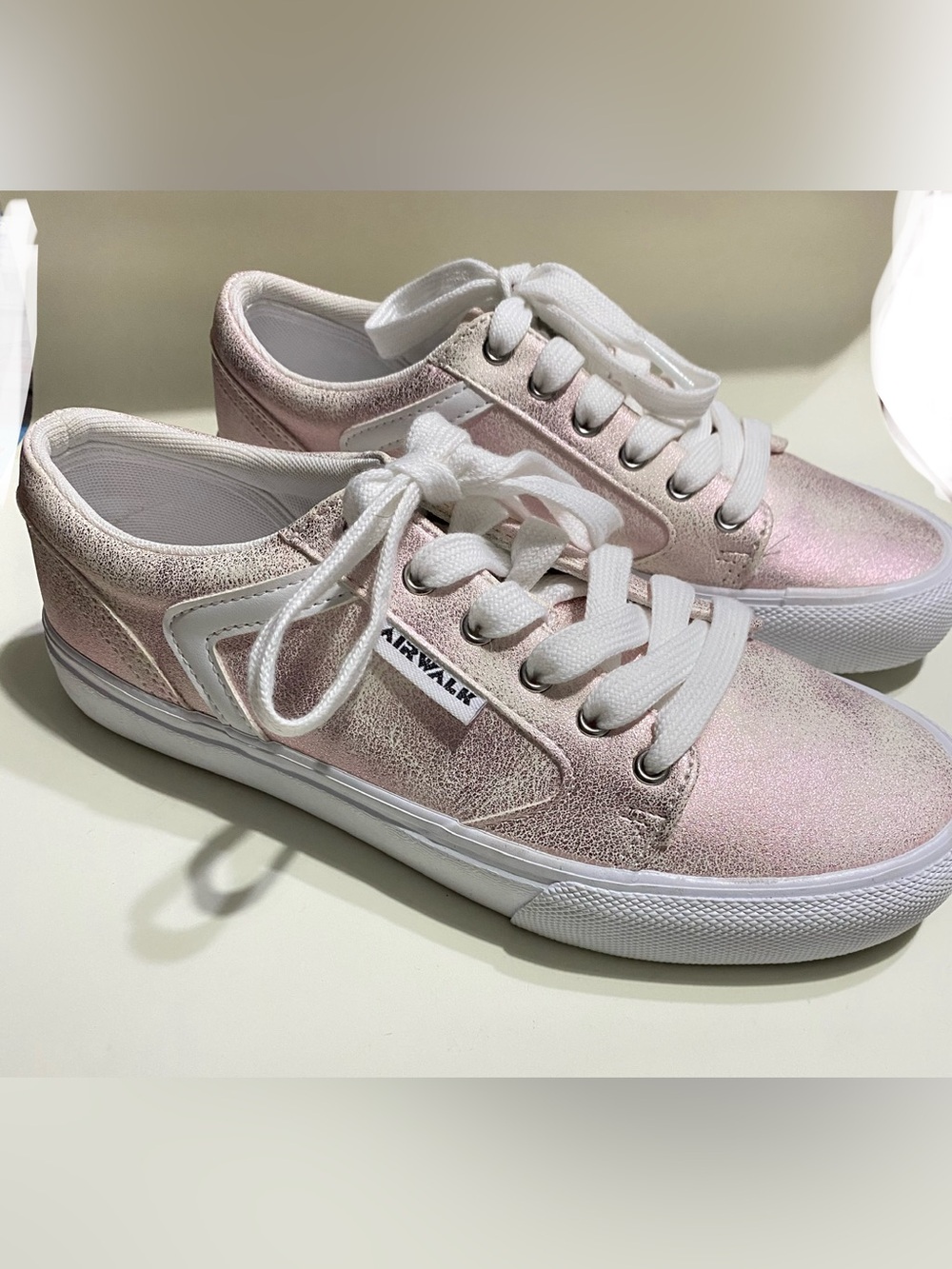 Airwalk Pink Metallic Sneakers Women’s size 7.5M